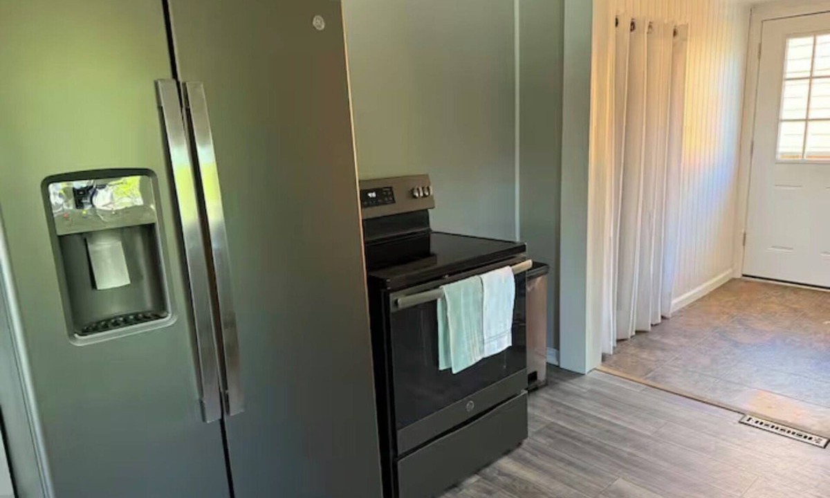 Grand Rapids House | 2 Bedroom near Hockey Arena, Mesabi Trail & Lake and McKinney Lake View