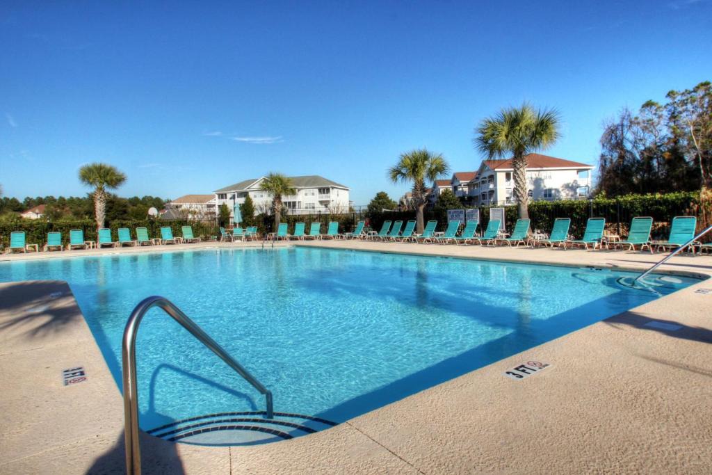 Crescent Beach Apartment | Barefoot by Palmetto Vacations