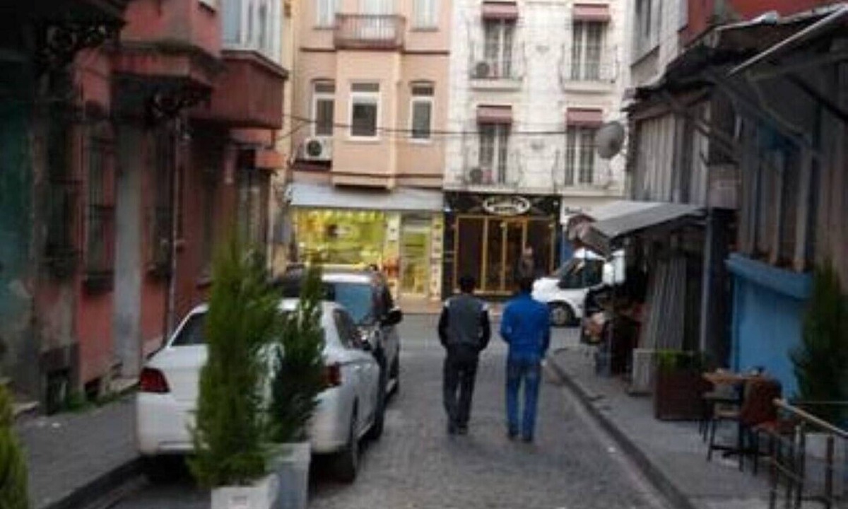 Kumkapi Apartment | House of the Turquise family of the Grand Bazaar