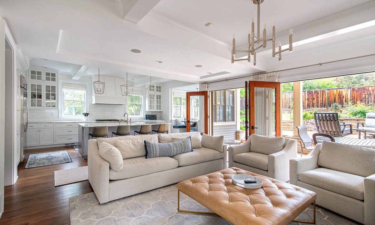 Newlands House | Luxurious, Renovated Craftsman in the Heart of Boulder. Perfect for SUNDANCE