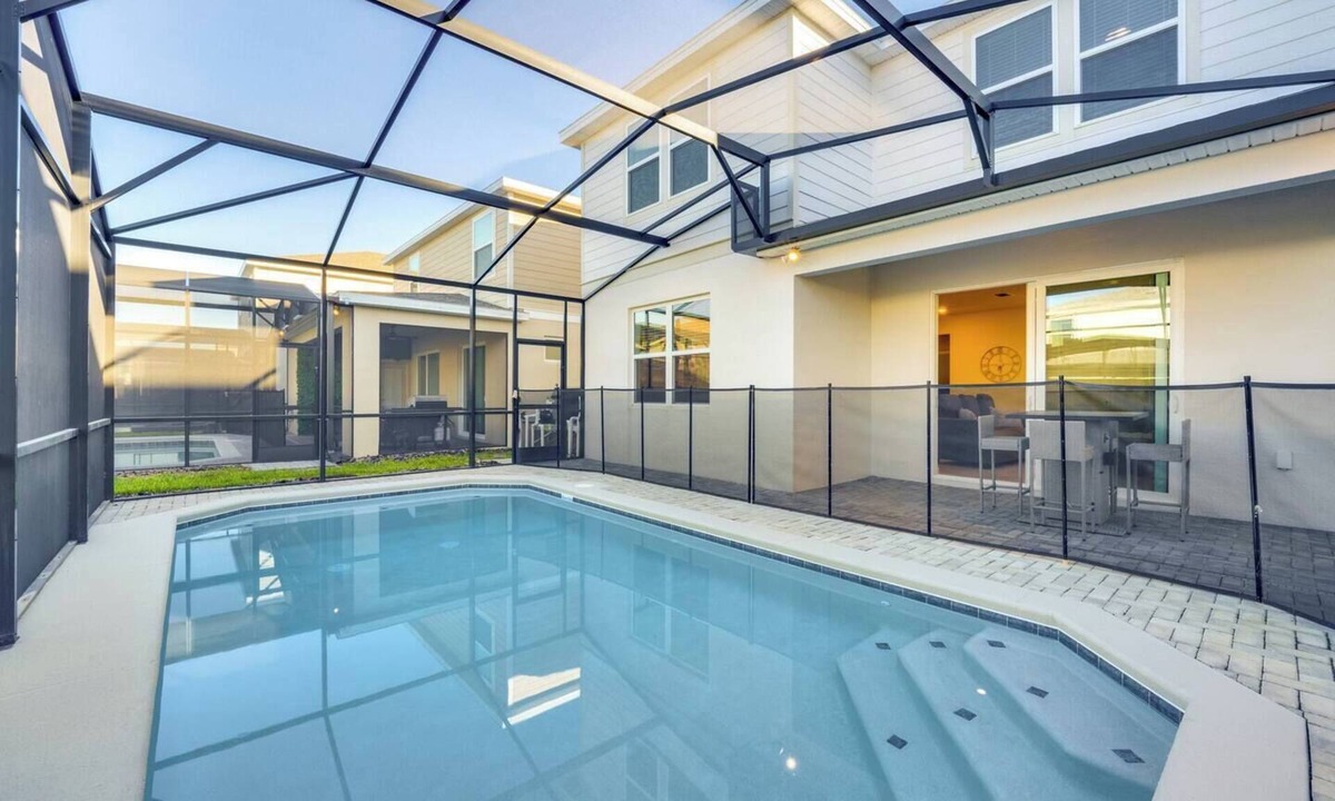 Four Corners House | Modern 5BR Getaway w/Heated Pool & Game Room
