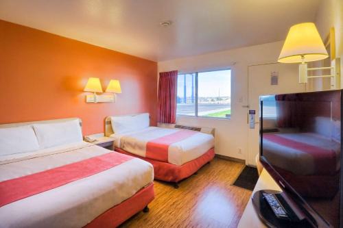 Pendleton Hotel | Motel 6-Pendleton, OR