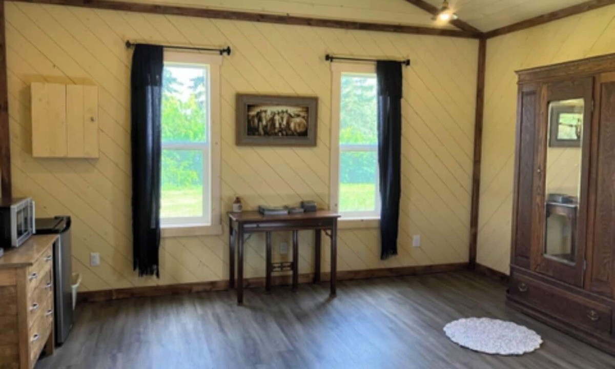 Herbert House | Rustic getaway north of Herbert