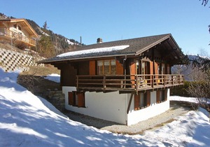 120 m² Accommodation ∙ 3 bedrooms ∙ 8 guests in Ayent