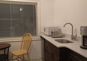 Ambassador B & B Guest Home in Stratford