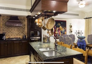 Breathtaking 3 Bedroom Villa with private pool in Cabo San Lucas