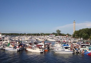 Island Club 6 in Put in Bay