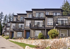 Oceanside Getaway in Sooke, BC - 2 Bedroom Townhome in Sooke
