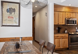 Outpost: Nez Perce C5 - Hot Tub Access! in Teton Village