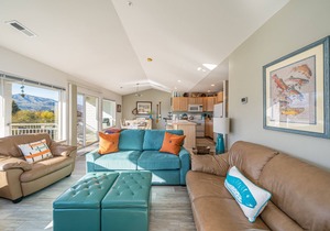 Park Pointe A301 - Community Pool/Hot tub in Chelan