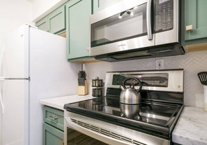 Scottsdale: 1BR-Furnished, Pool,SPA, Gym - Book us now! in Scottsdale