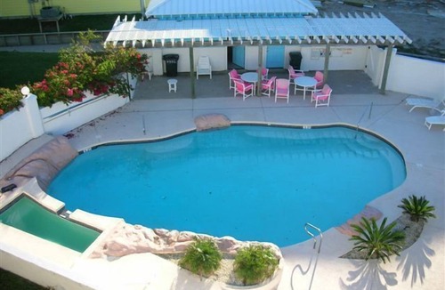 Sand Point Condo | 2020C Sandpoint in Sand Point; Off-Season: Pay 3, Stay 4 or 5; Or Pay 4 Stay 7
