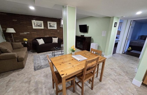 Antigonish House | Antigonish Evergreen Inn