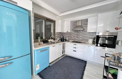 Alacati Villa | Awesome 4-bedroom villa with AC in charming CESME-Alacatı