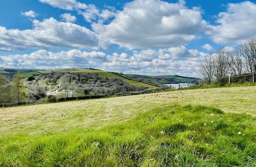 Dittisham Cottage | Barn conversion with character and charm