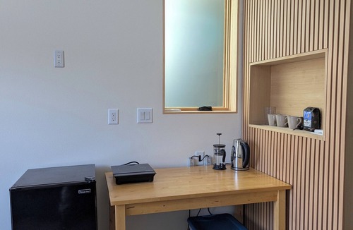 Beaumont - Wilshire Apartment | Eco-friendly Tiny Home in Alberta Arts District