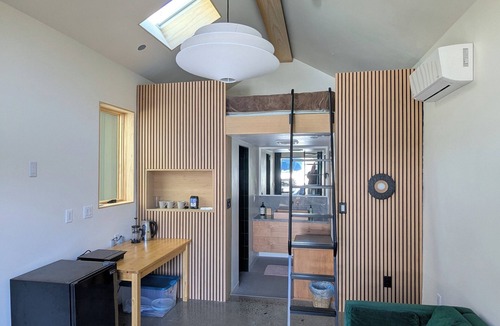 Beaumont - Wilshire Apartment | Eco-friendly Tiny Home in Alberta Arts District