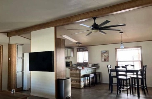 Laughlin House | Fun Rustic 2/2 Single level in a great community.