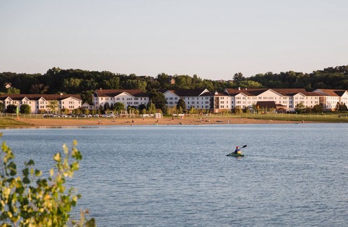 Rochester Hotel | Home2 Suites by Hilton Rochester Mayo Clinic Area