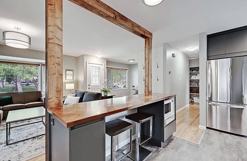 Southeast Calgary House | Inner City Hideaway with Huge Yard!