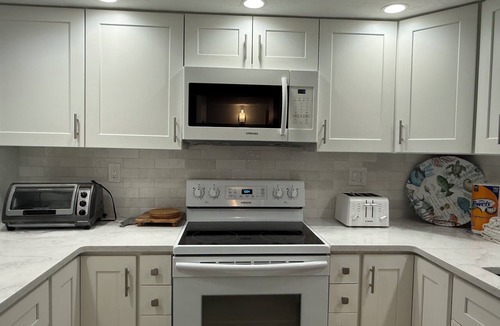 Siesta Key Condo | Location,Location,Location-Beachfront-Your Slice of Paradise-#1 Beach in America