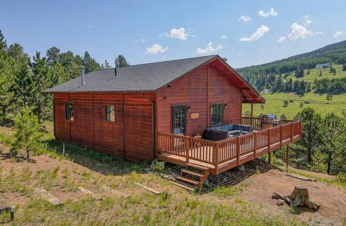 Cripple Creek House | Monarch Landing, A Cozy Cabin w/360 Mountain Views