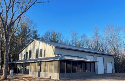 Mora Cabin | New Construction Lake House w/Private Beach on Knife Lake w/Pontoon Rental