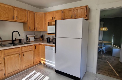 Riverside Condo | Pet-Friendly Duluth Basecamp Near Spirit Mountain