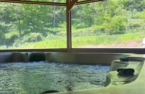 Allegheny Mountains House | Seneca Cabin - Relax, Refresh, Renew