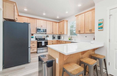 Pacific City House | The Blue Door- Gorgeous Brand new 2022! Near beach