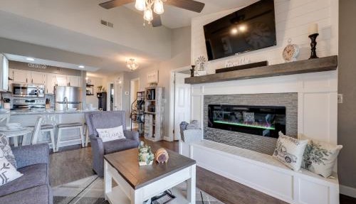 1 Mi to Silver Dollar City: Branson West Condo in Branson West