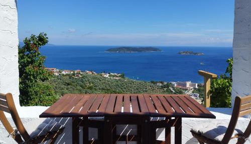 2P studio in Skiathos