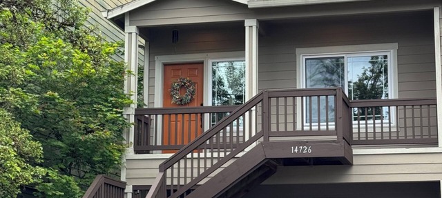 A House On Catalina 3-bedroom townhome in Tigard, OR w/AC, WiFi, patio & grill in Tigard