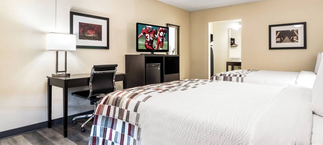 Affordable Comfort for Outdoor Enthusiasts Near National Park Trails in Jefferson County
