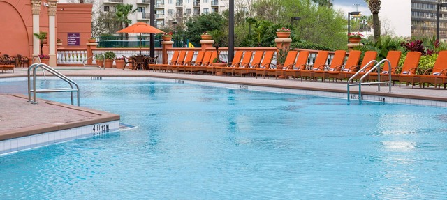 AMAZING TWO-BEDROOM Condo near Universal Studios in Orlando