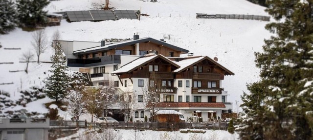 Appartement 001 with Wi-Fi & Sauna in Ischgl