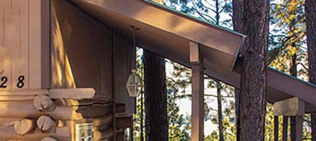 Beautiful 2Story Lakeside Cabin/AC/Canoe/Fishing Equip/SUP/Pet/30mins 2Durango in Bayfield