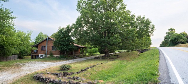 Big Oak Cabin - mountaintop home near Jasper in Jasper