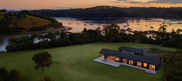 Bishop`s Lane A Beautiful Place of Calm & Serenity in Tāwharanui Peninsula