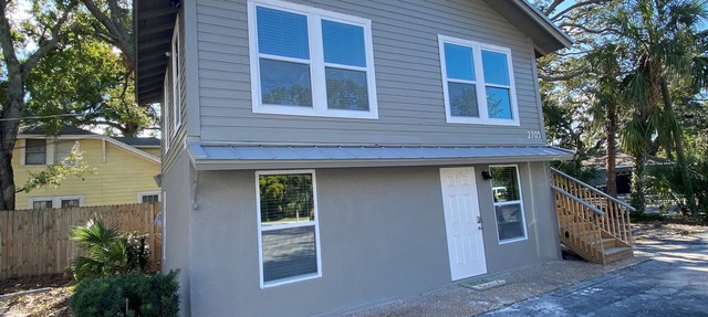Bradenton duplex near downtown pier, harbor, Riverwalk & beaches. Pet friendly! in Bradenton