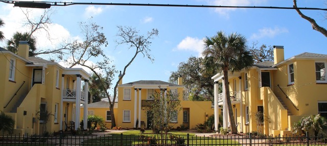 C2 Perfect location in historic city center, near beaches, patio, free parking! in St. Augustine