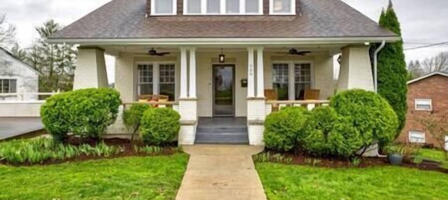 Central Charleston Craftsman in Charleston