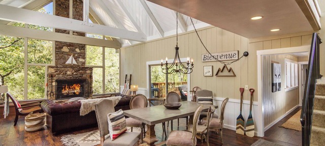 Charming, Cozy and Kid-Friendly Tavern Bay Cottage in Lake Arrowhead