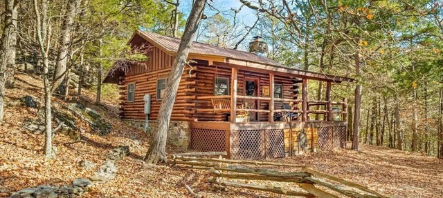Cinnamon Valley - The Cherokee in Eureka Springs