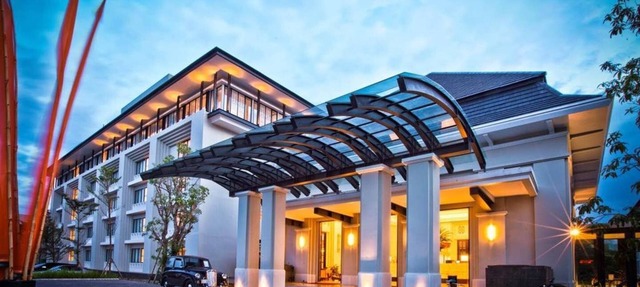 Comfort Villa for 4 pax at the Riverside in Blimbing