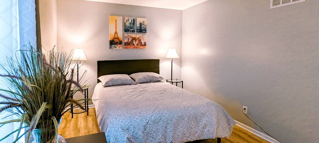 Comfortable and elegant 3BDR duplex, unit # 5 in Overland Park
