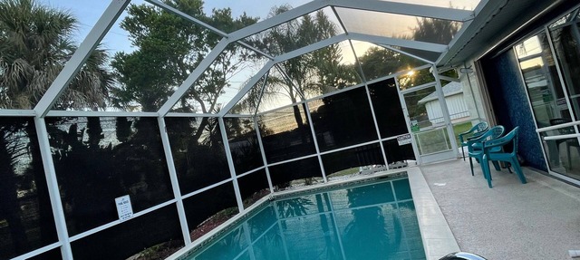 Comfy, clean, private home IN Venice, Florida; Heated Pool, Minutes to the Beach in Venice