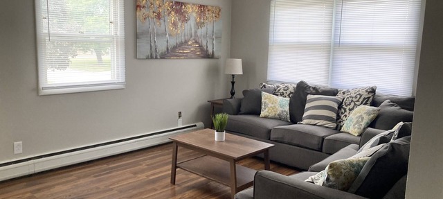Convenient 2bd Apt Close To Rivian & ISU! in Normal