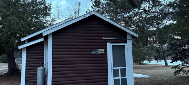 Cozy 2-bedroom cabin North of Bemidji in Bemidji