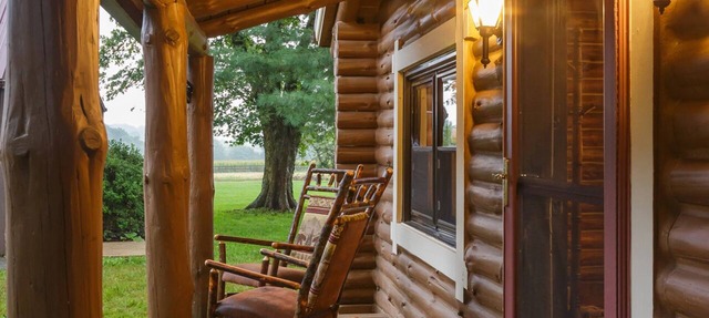 Cozy Cabin happiness in Narvon